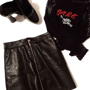 Black pleather mini skirt